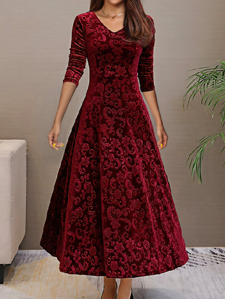 Aneta | Sukienka Elegancji Aksamitnej na Wakacje