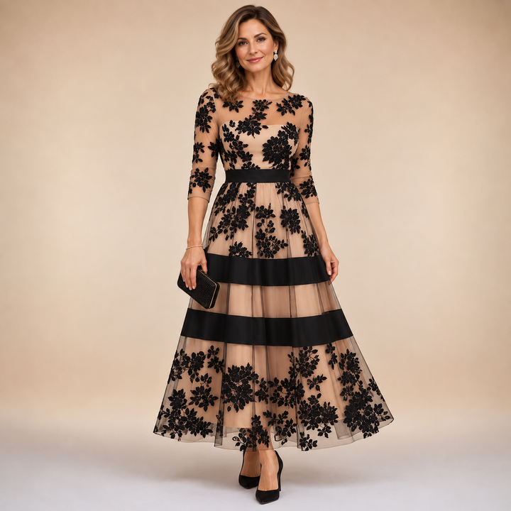 Adrielle™ | Elegancka sukienka z kwiatową koronką