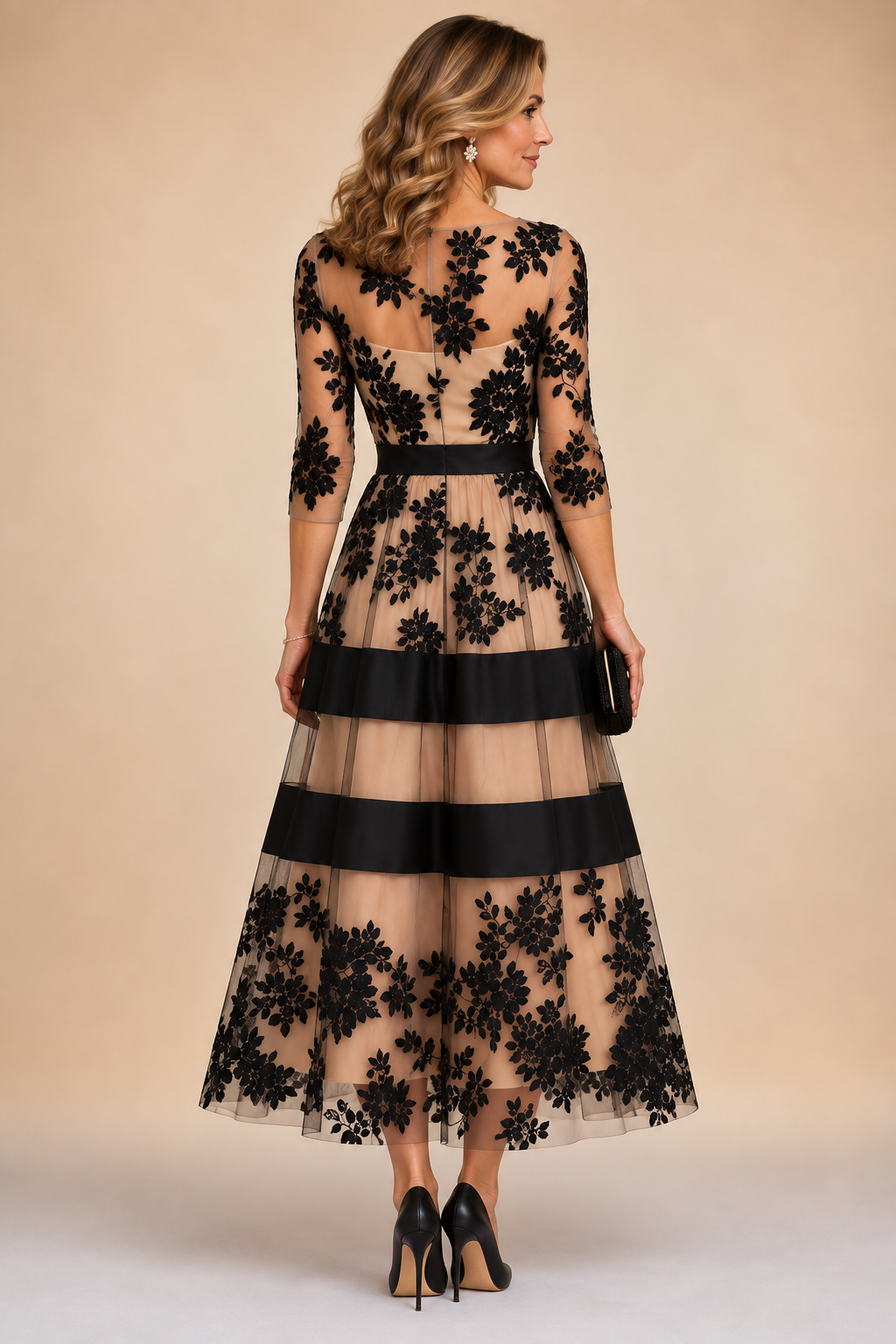 Adrielle™ | Elegancka sukienka z kwiatową koronką
