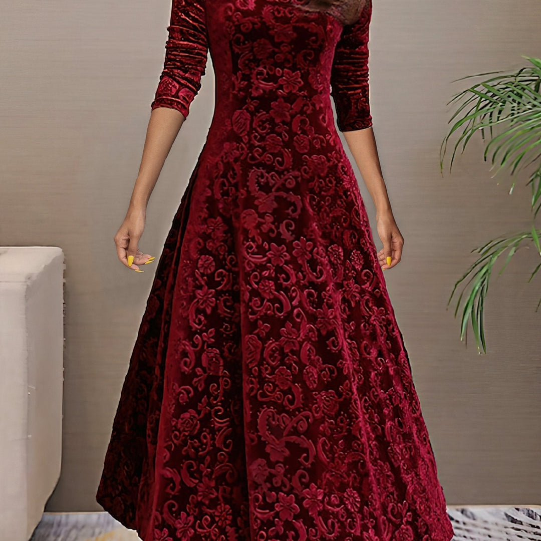 Aneta | Sukienka Elegancji Aksamitnej na Wakacje