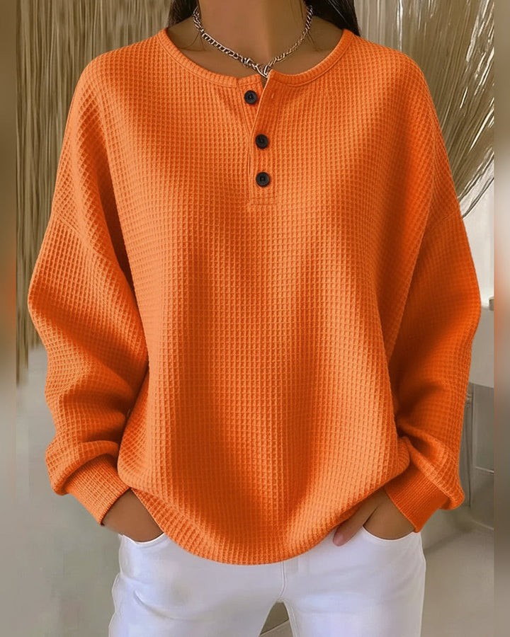 Erna™ | Sweter o waflowym splocie z dekoltem Henley